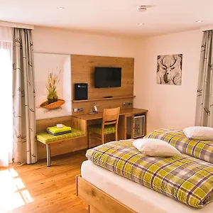 Hotel Am Wiesenhang - Garni, Bad Kohlgrub